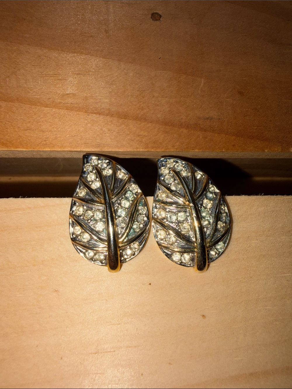 Vintage 1960s Gold & Silver Tone Clear Crystal Pave Leaf Postback Earrings